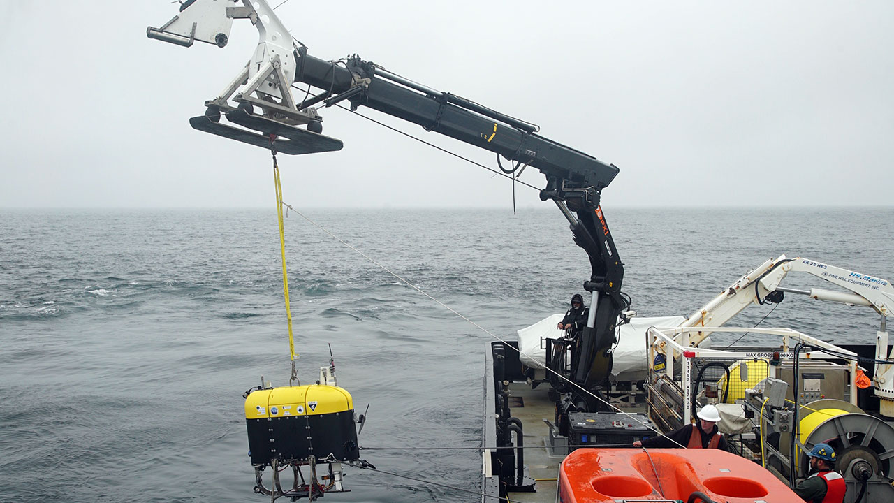 First sea trials of a revolutionary new undersea robot